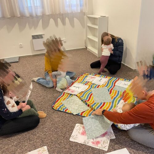 crafting with parents and toddlers